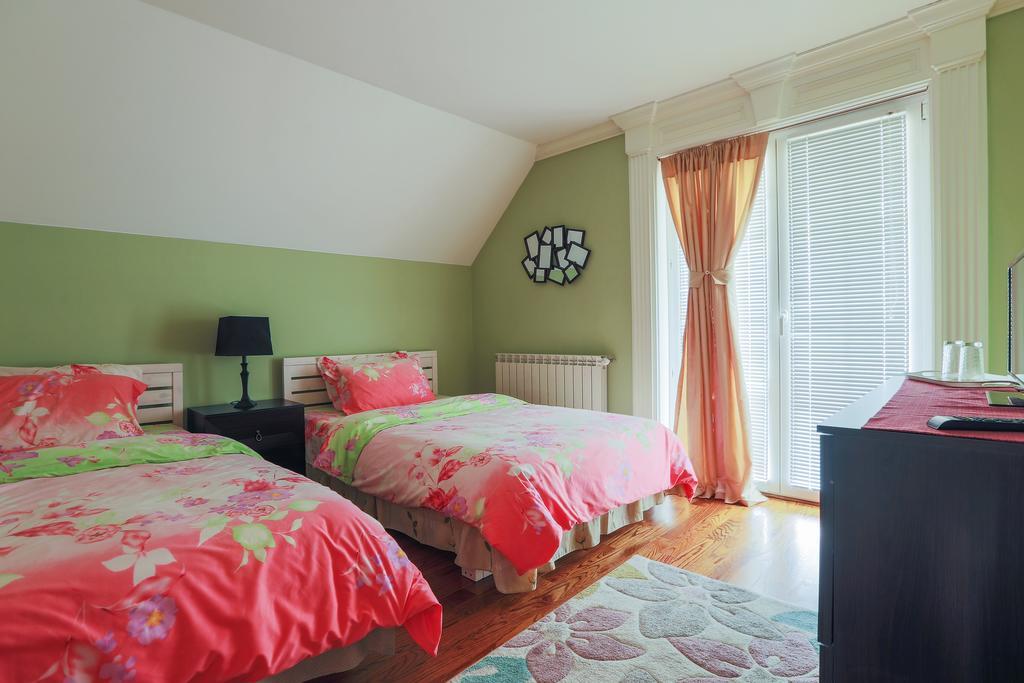 Casa Iulia Hotel Haţeg Стая снимка